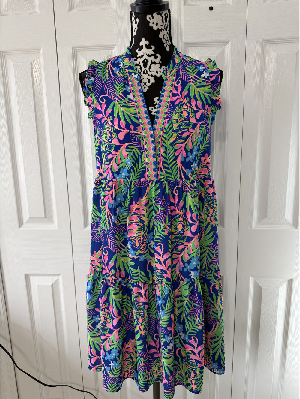 Lilly Pulitzer Womens M Blue Pink Floral Midi Dress Sleeveless V-Neck Ruffled